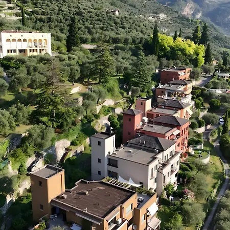 Casa Sara With Swimming Pool Riva del Garda