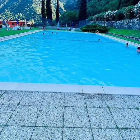 Apartment Casa Sara With Swimming Pool Riva del Garda